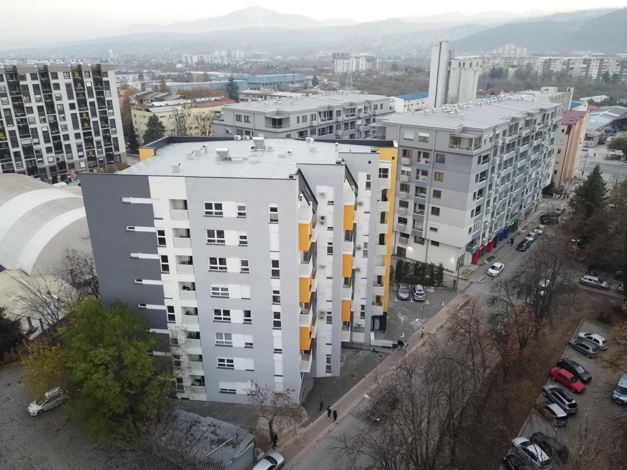 Green Apartment Skopje Bagian luar foto
