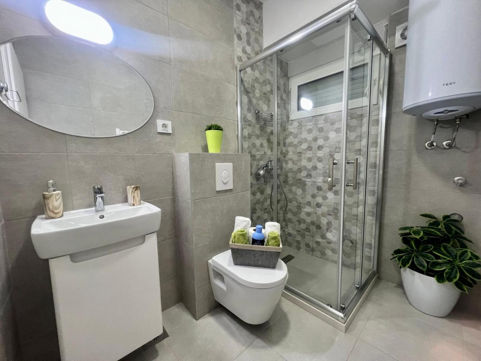 Green Apartment Skopje Bagian luar foto