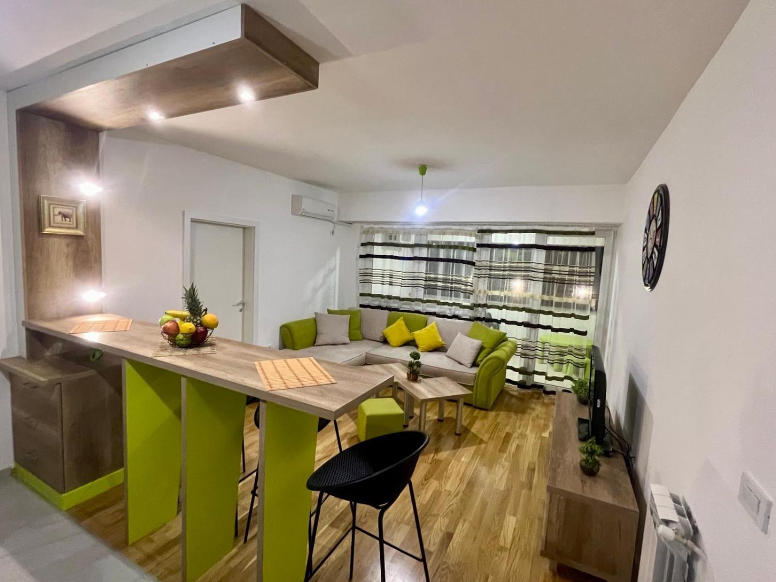 Green Apartment Skopje Bagian luar foto